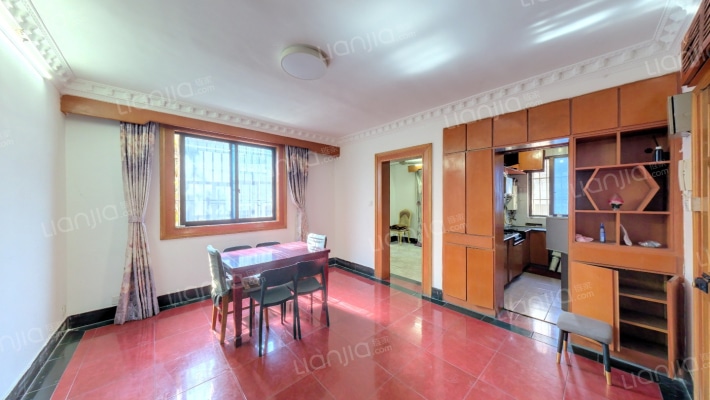 江海新村二手房实景图