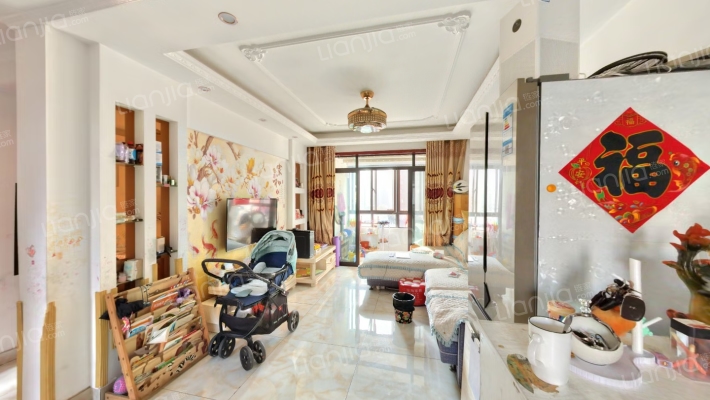 东方蓝海二手房实景图