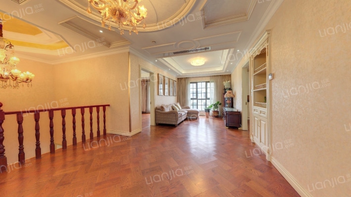 海尔绿城全运村玫瑰园二手房实景图