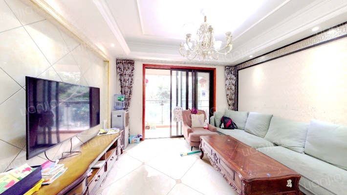 鸥鹏璧兰河1号二手房实景图