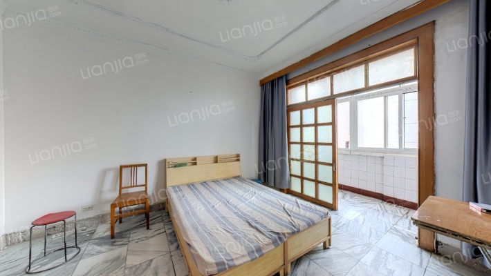 新郑路113号二手房实景图