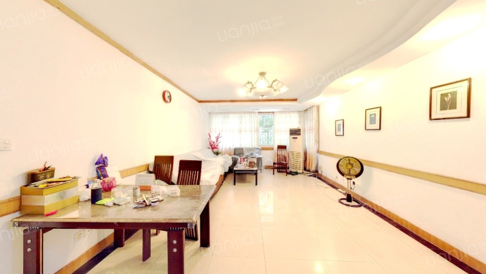 国土局住宅楼二手房实景图