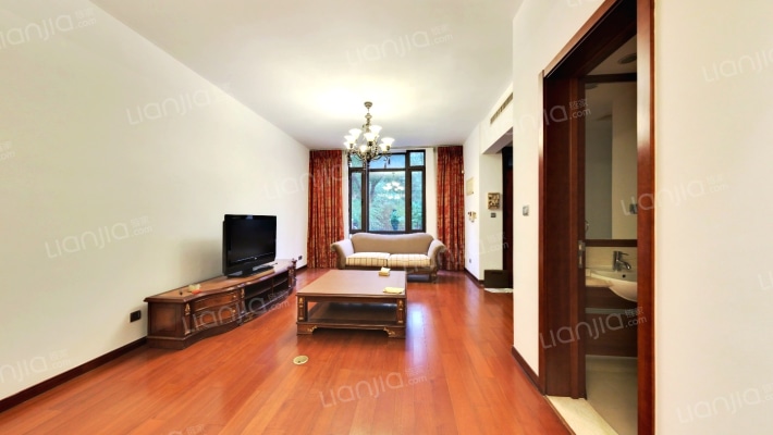 万科红郡二手房实景图