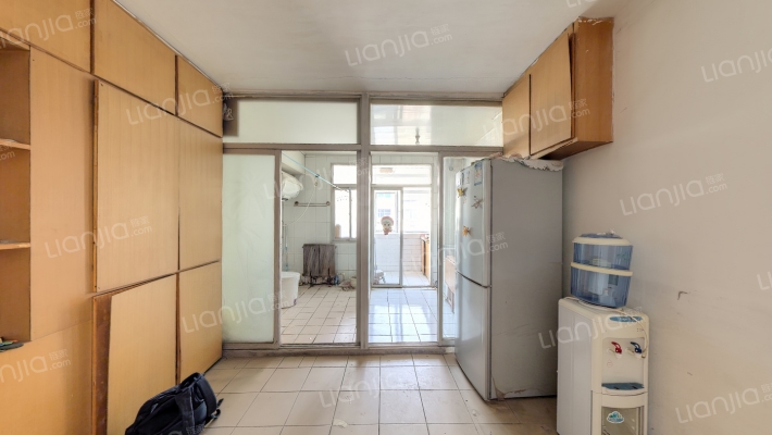 彤利家园二手房实景图