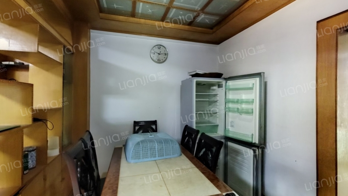 海关综合楼二手房实景图