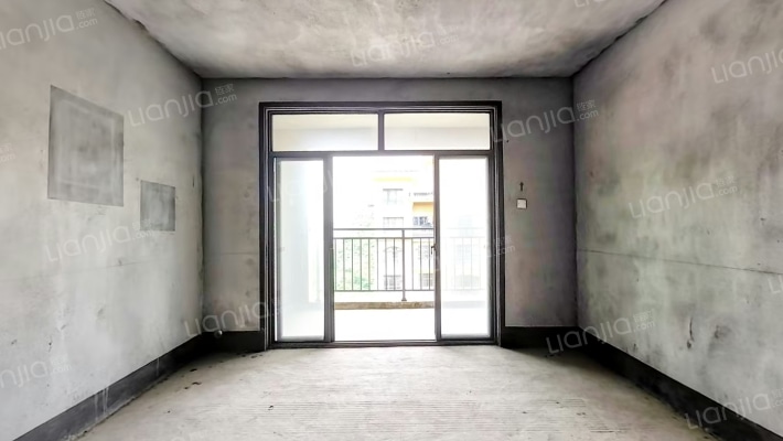 兴盛天鹅堡二手房实景图
