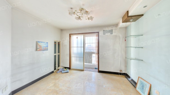 隆鹏园二手房实景图