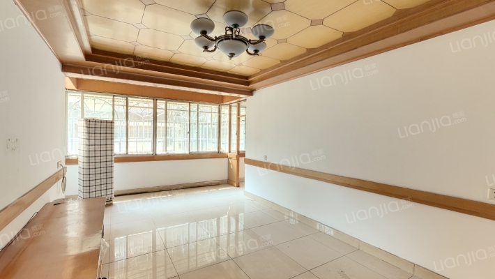 维宇综合楼二手房实景图