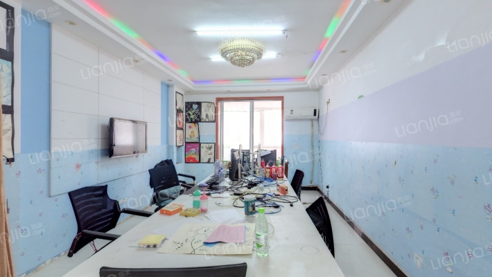 蓝色港湾小区二手房实景图