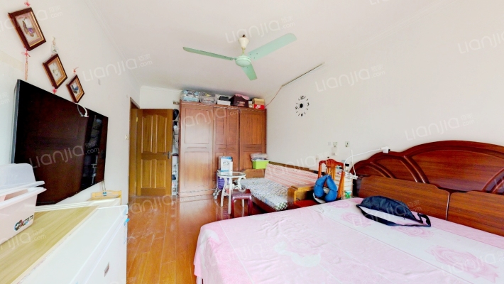 运光路100弄二手房实景图