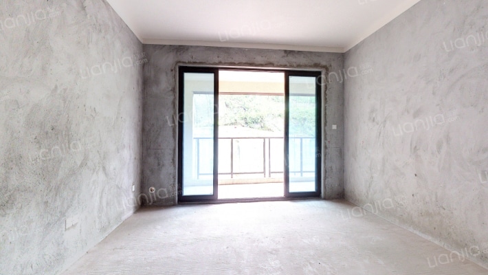 中建龙玺台二手房实景图