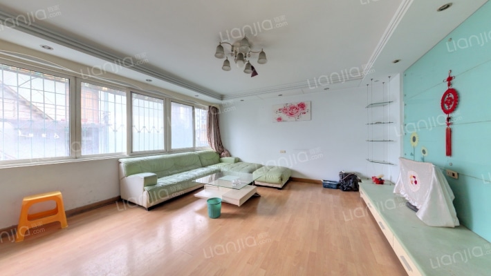 麒龙润园小区二手房实景图