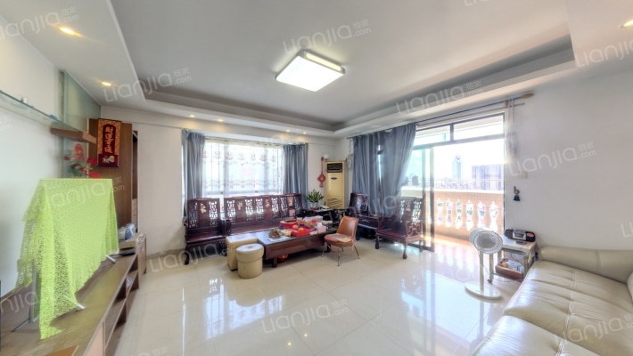 东逸豪园二手房实景图