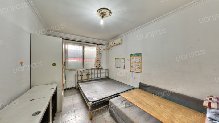 大山子西里二手房实景图