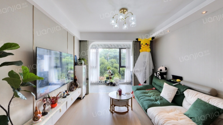 朗绿花园二手房实景图