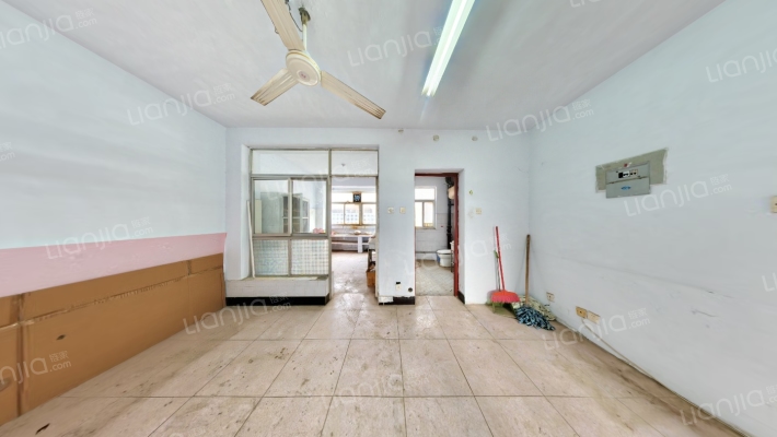 林山寨村二手房实景图