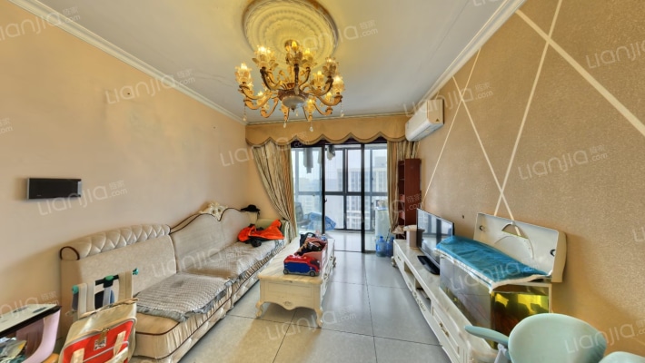 鸿基橄榄君庭二手房实景图