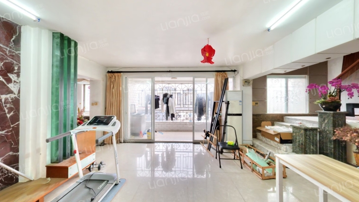 东城公寓二手房实景图