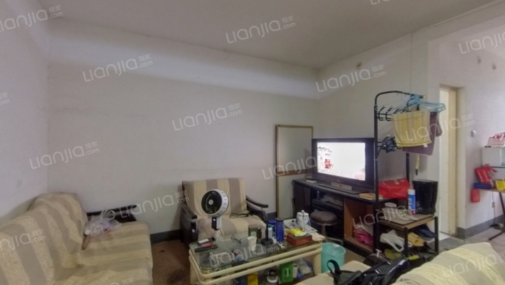 桂花苑小区二手房实景图