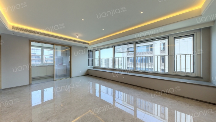 滨江芳翠锦绣府二手房实景图