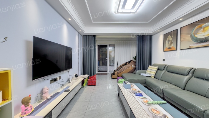 清华大溪地七号院二手房实景图