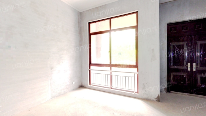 天成锦上南区二手房实景图