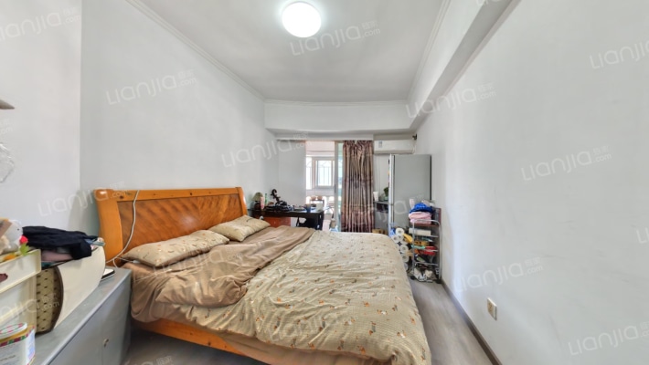 新鹏苑二手房实景图