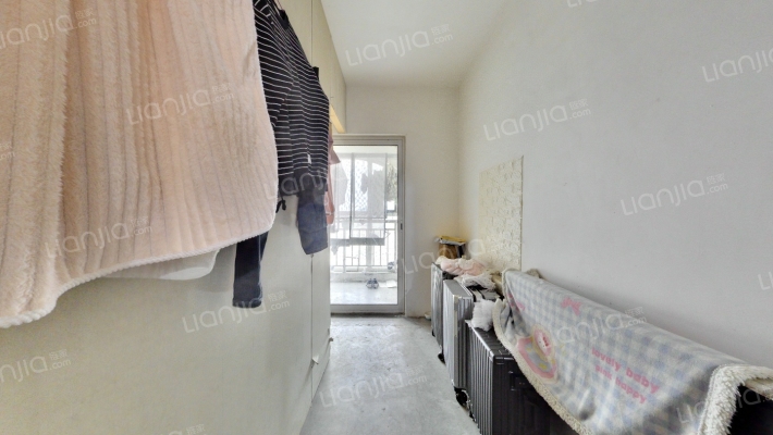 山里小区D区二手房实景图