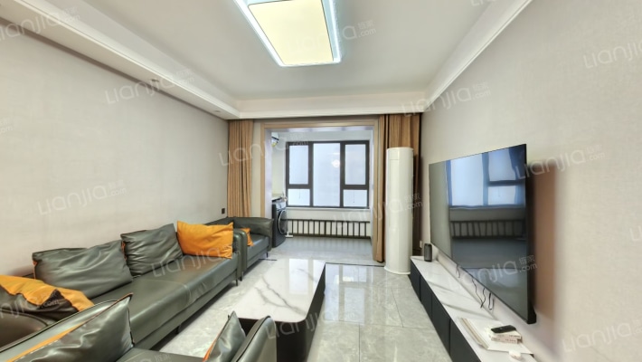 华远海蓝和光二手房实景图