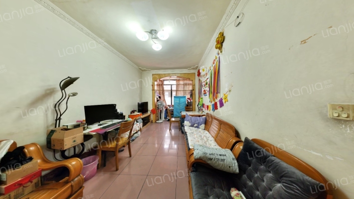 新半边街6号二手房实景图