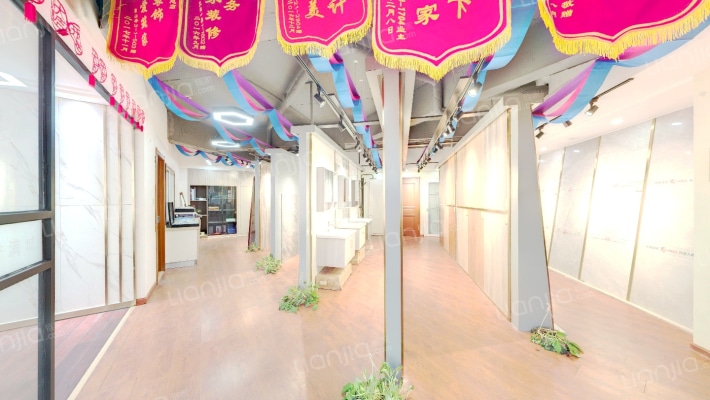 揽胜公馆二手房实景图