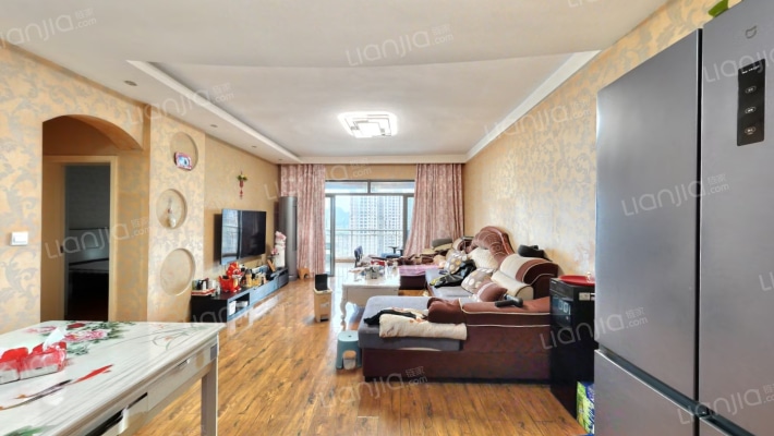 眾福家园二手房实景图