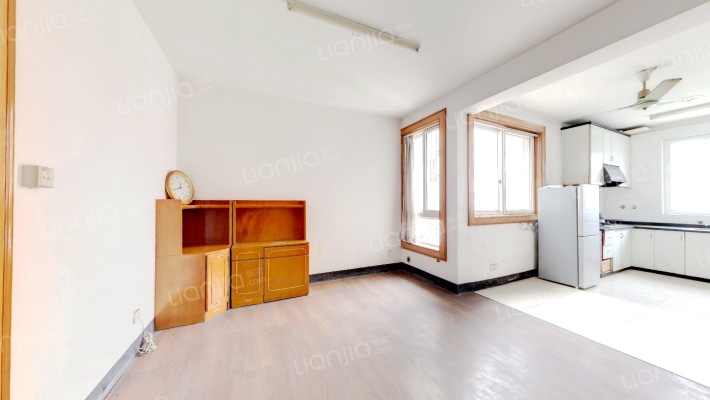 苋浦社区后拔路二手房实景图