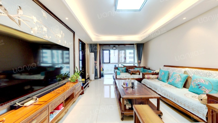 万科龙湖紫郡二手房实景图