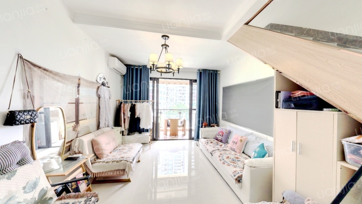 恒宇海岸华府三区二手房实景图