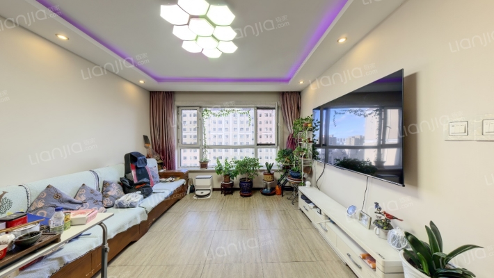 鲁辉国际城六区二手房实景图