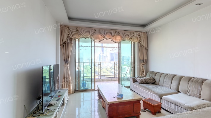 润宇豪庭二手房实景图