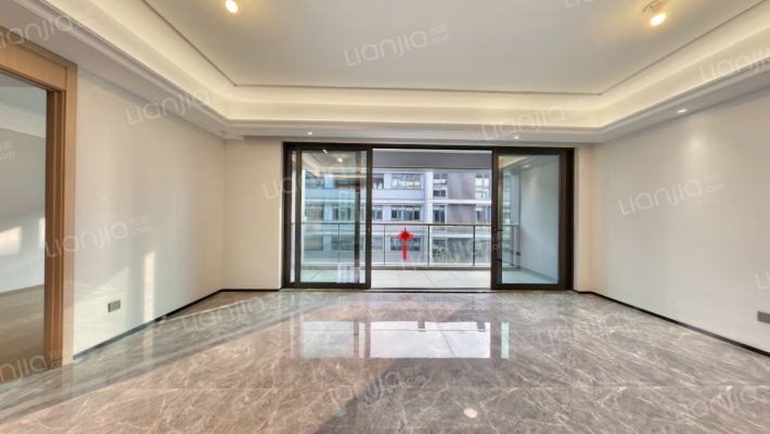 春境东来院二手房实景图