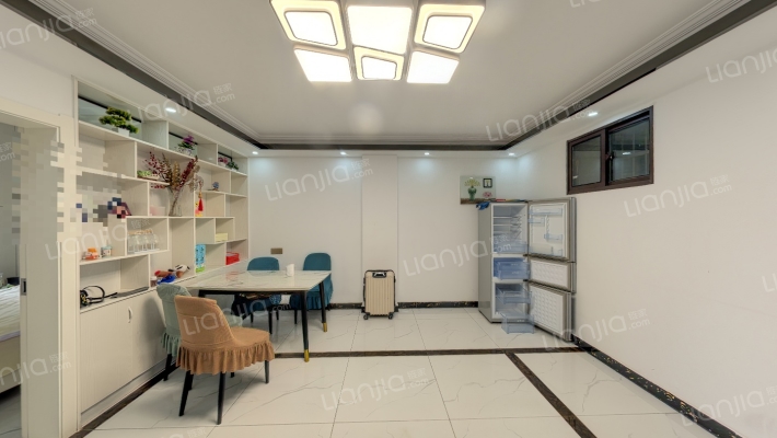 世纪财富广场二手房实景图