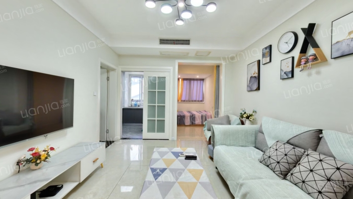 诚投天邻水岸二手房实景图