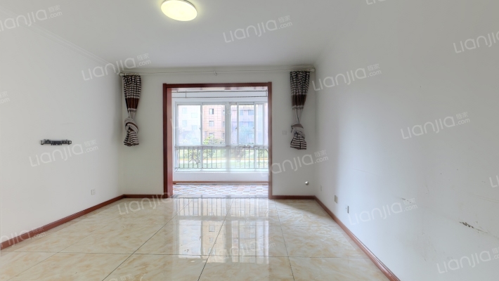 嘉和园小区二手房实景图