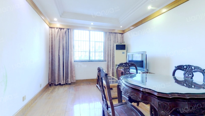 远洋花园二手房实景图