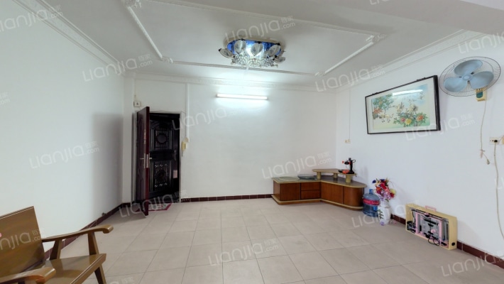 清远市中级人民法院宿舍小区二手房实景图