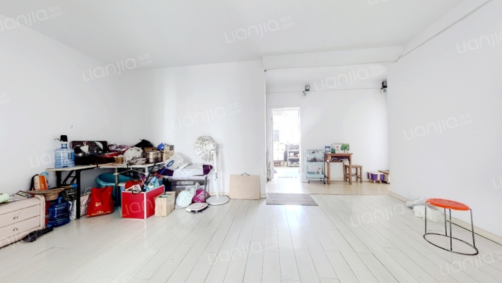 择邻青年首宅二手房实景图