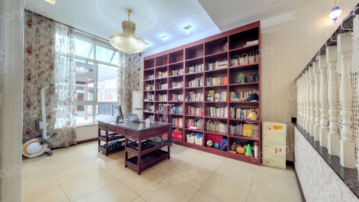 复地朗香二手房实景图