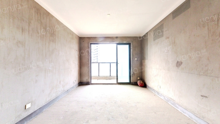 莱蒙都会南区二手房实景图