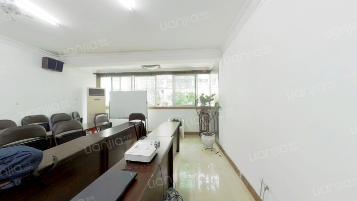 繁荣家园二手房实景图