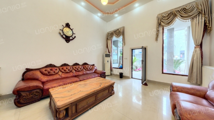 中央花园新城市别墅二手房实景图