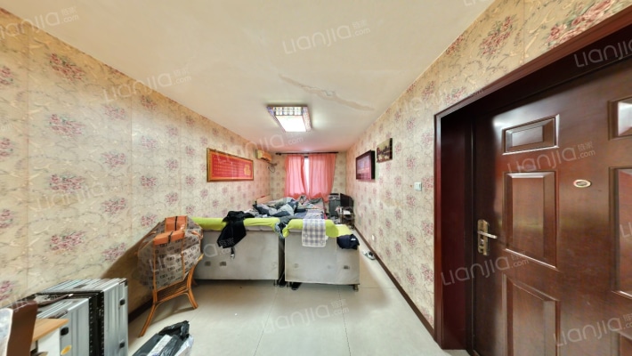 岭华里二手房实景图