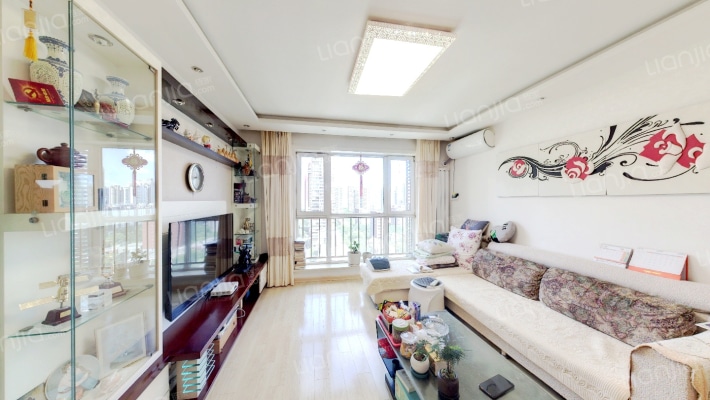 万科城二期二手房实景图